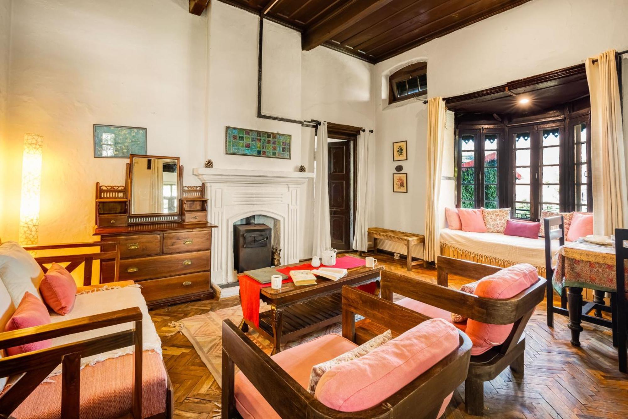 Saffronstays Kashi Villa Kasauli Exterior photo
